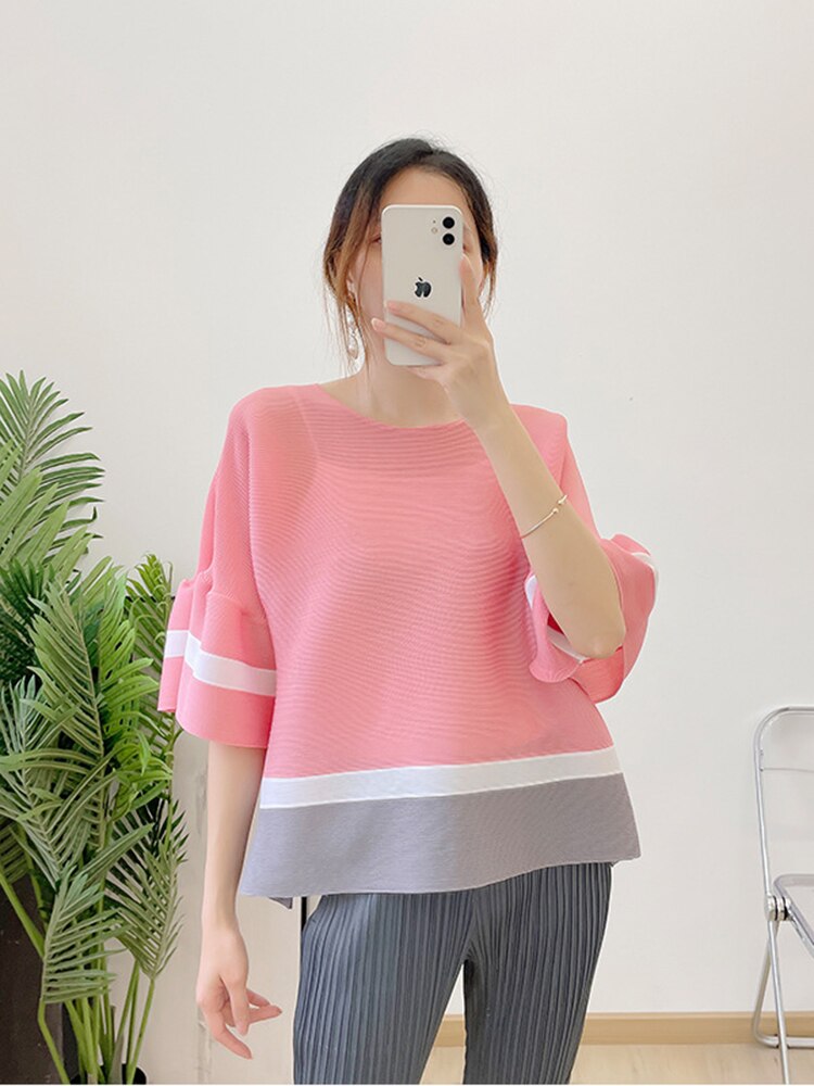 Pinky Flare Sleeves
